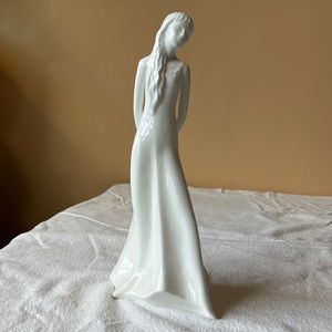 Royal Doulton Serene Cream Ceramic Figurine